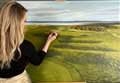 American artist unveils first in series of paintings of links at Royal Dornoch