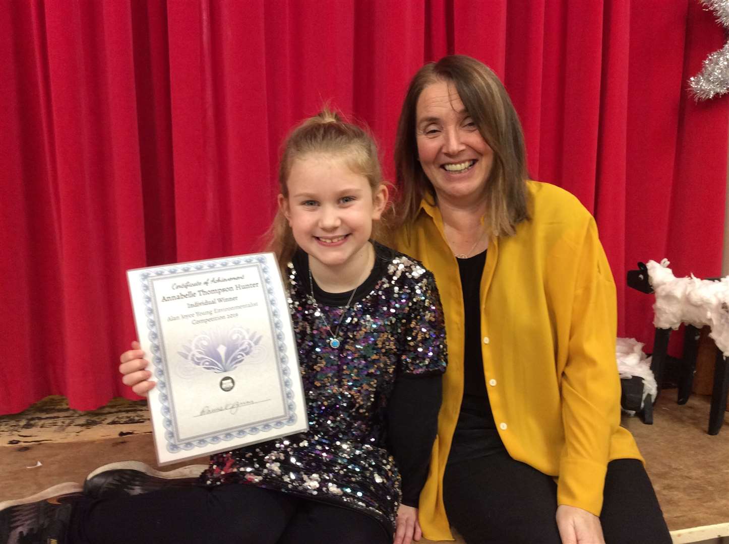 Annabelle Thompson Hunter, individual winner of the 1019 contest, was presented with her prize by Strathnaver Museum director Dorothy Pritchard.