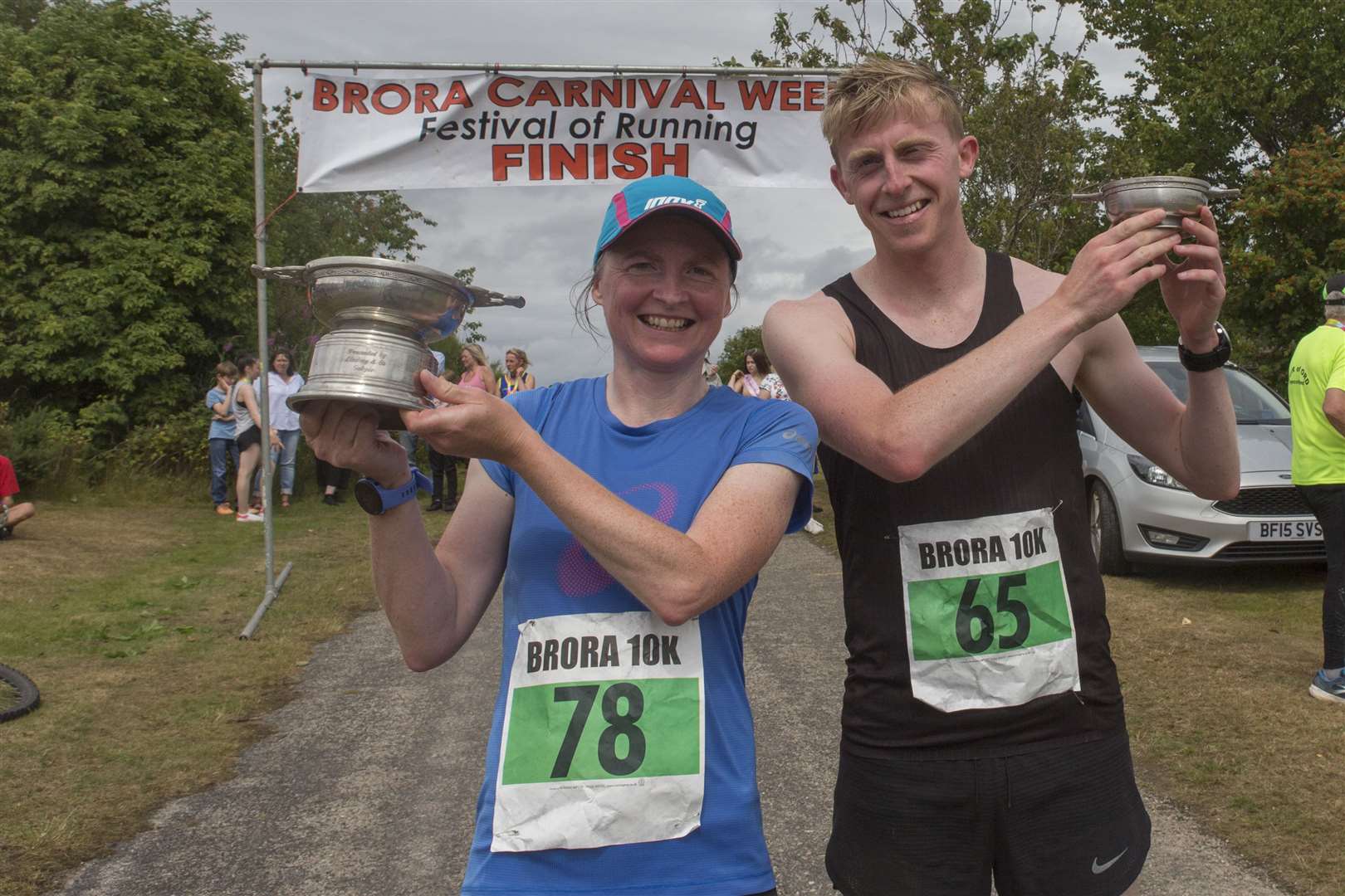 It was a mother and son win in the 10K. Blair Mackay, Portmahomack, lead the field in 33.47, while his mum Julie, Golspie, won the women's race in 44:14. Photo: Robert MacDonald/Northern Studios