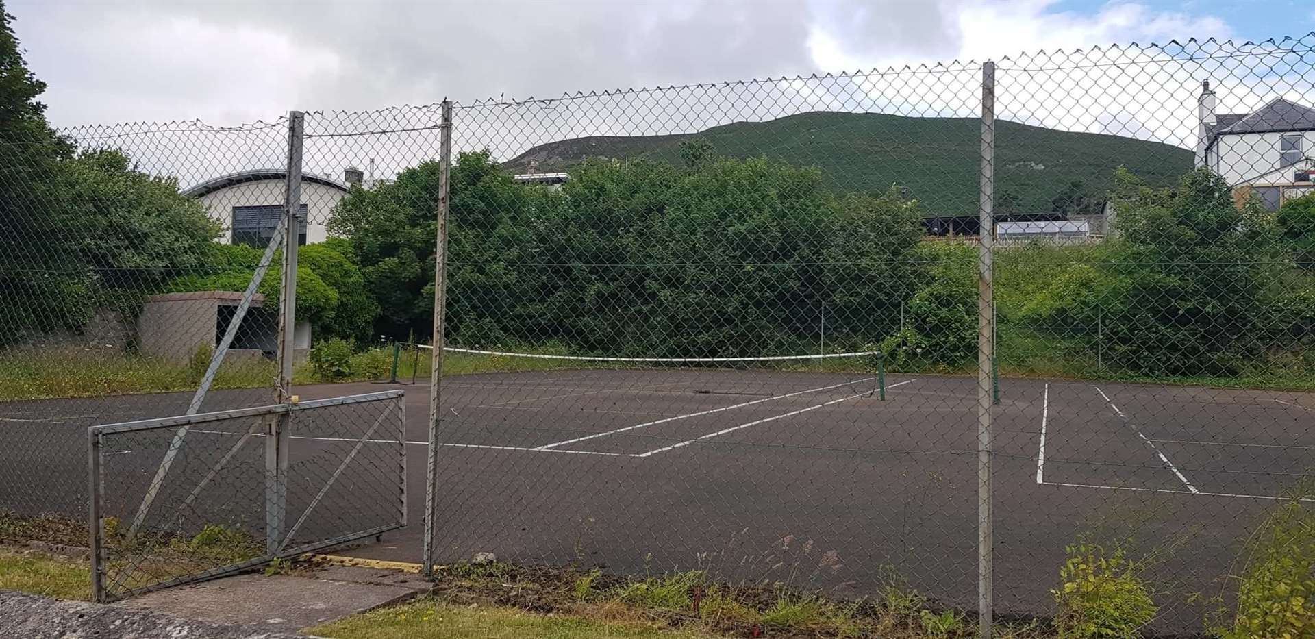 Helmsdale Tennis Courts are set to be transformed into a multi-use games area.