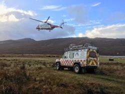 Assynt Mountain Rescue Team and a Coastguard helicopter was called to the aid of the injured climber.