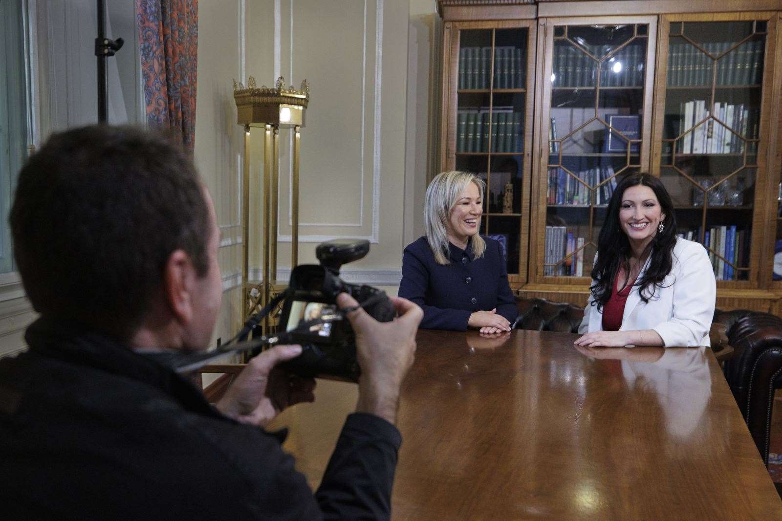 An official portrait session for First Minister Michelle O’Neill, centre, and deputy First Minister Emma Little-Pengelly (Liam McBurney/PA)