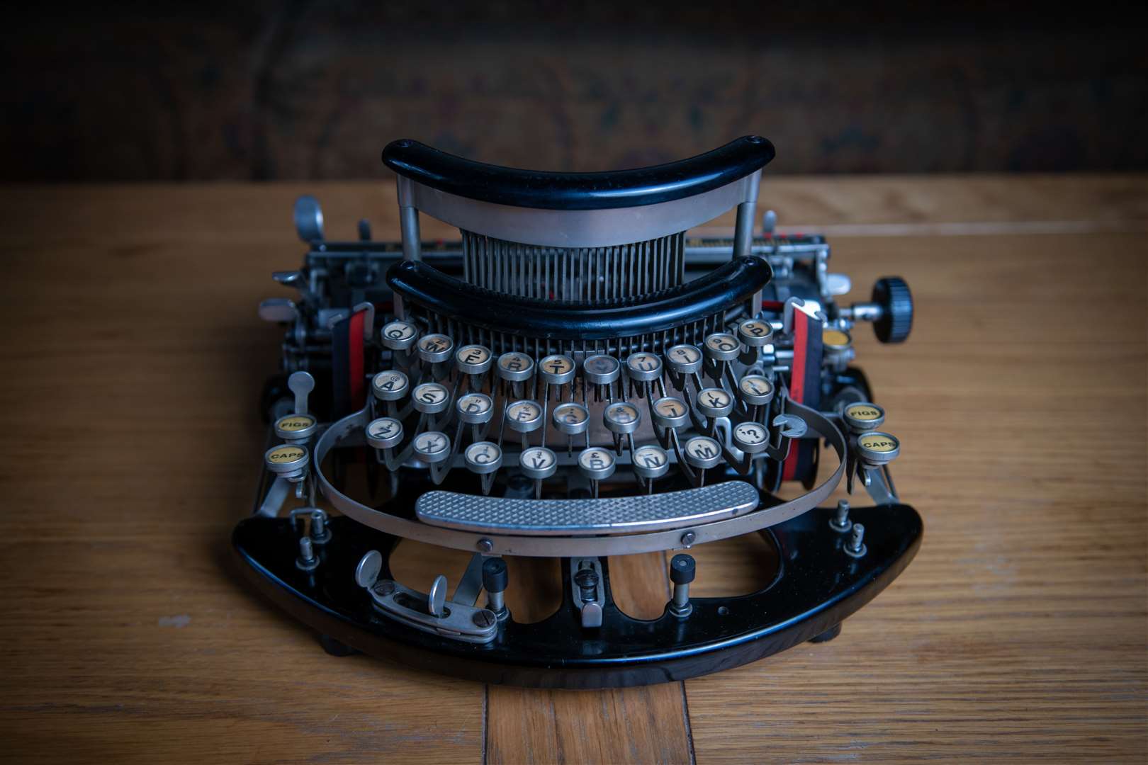 What story lies behind this typewriter?