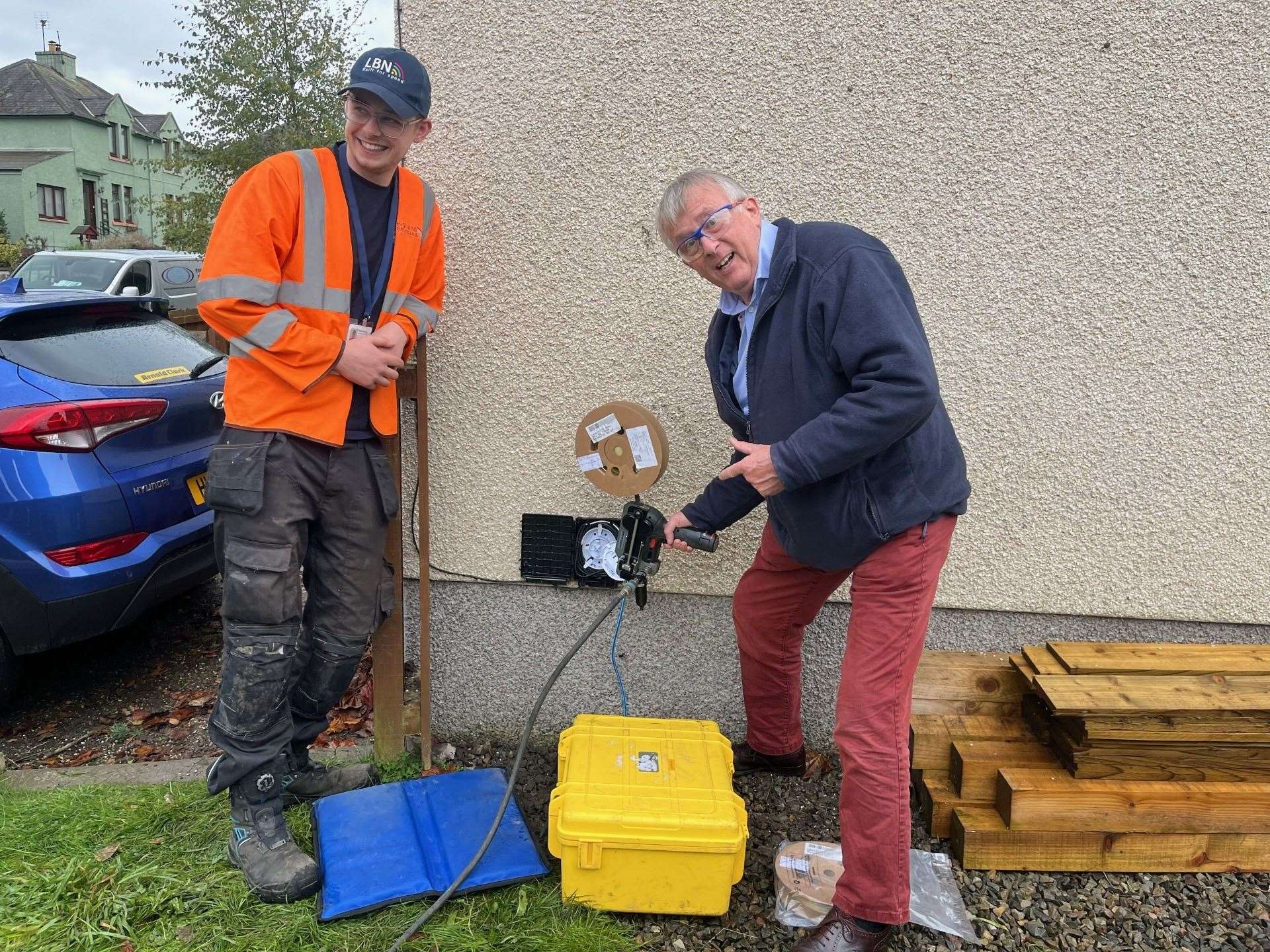 Easter Ross MP was delighted to get the chance to help connect the first homes in his hometown to the new ultrafast broadband network.