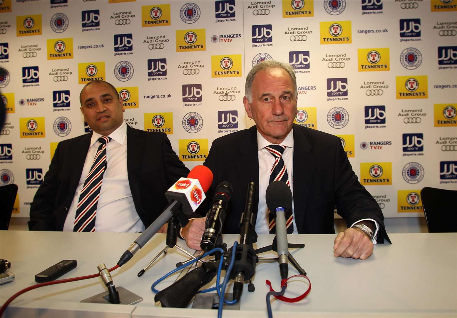 Charles Green (right) with former Rangers director Imran Ahmad during a press conference at Ibrox in 2012 (Lynne Cameron/PA)