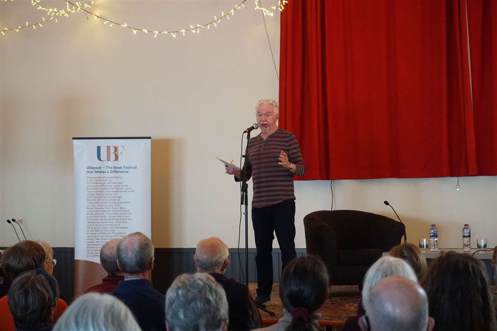 Honorary president Chris Dolan opening one of the sessions at the Ullapool Book Festival 2022.