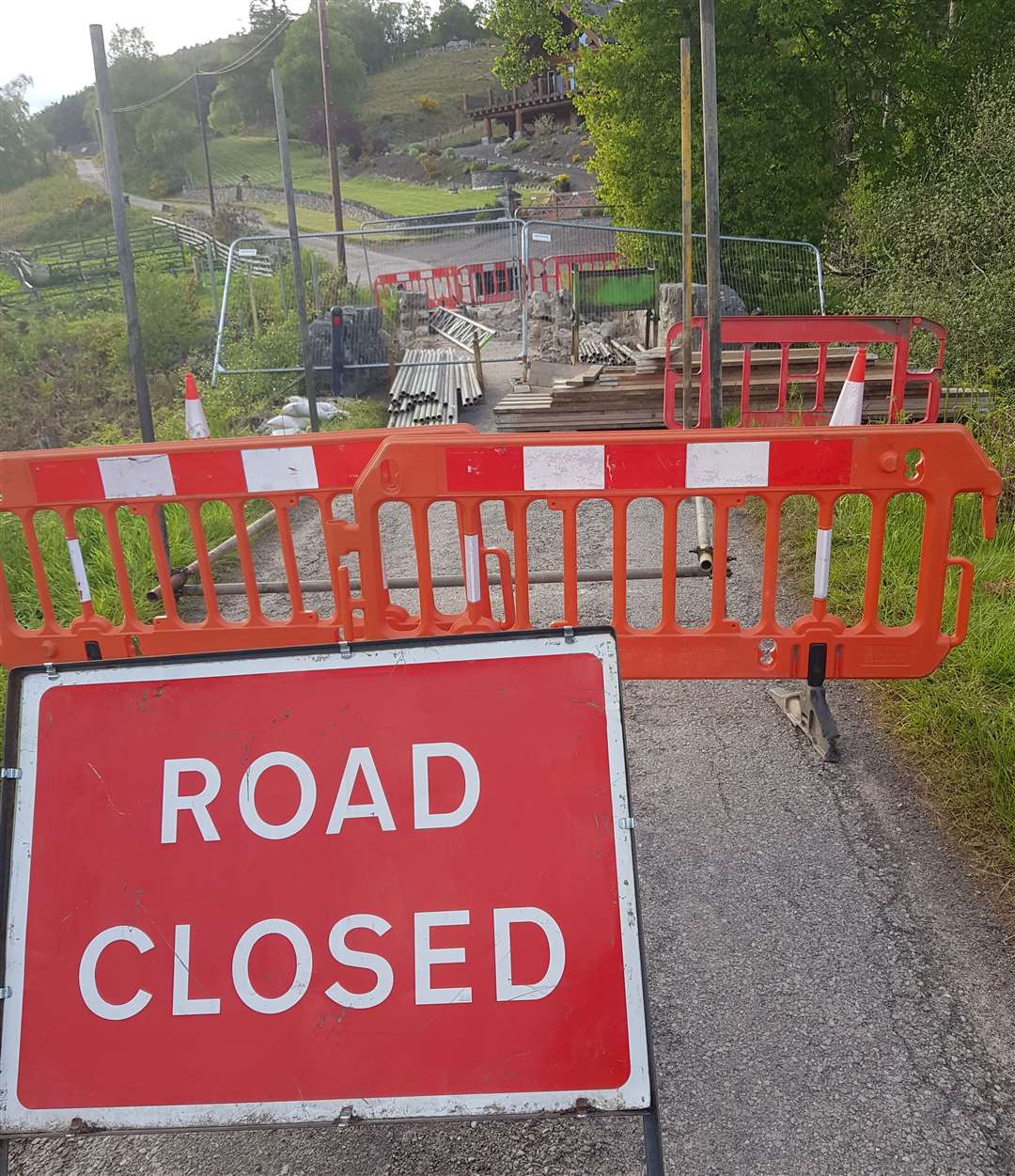 A section of road on the A837 Invershin to Lochinver has been closed after the turn off to Altass