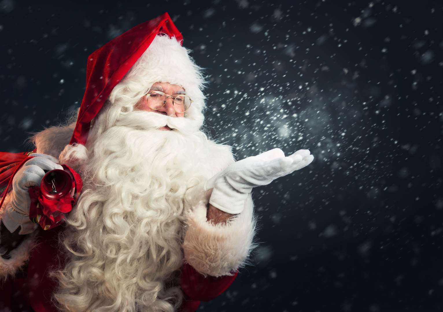 Santa Claus will be bringing some Christmas magic to Dornoch on Saturday.