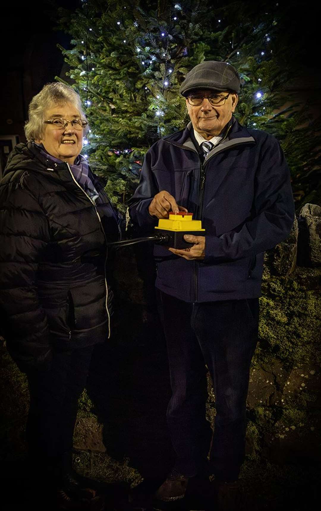 The guest of honour was well-known local resident Charlie Mackay who, accompanied by his wife Elma, pressed the button to switch on the lights. Picture: Martin Ross