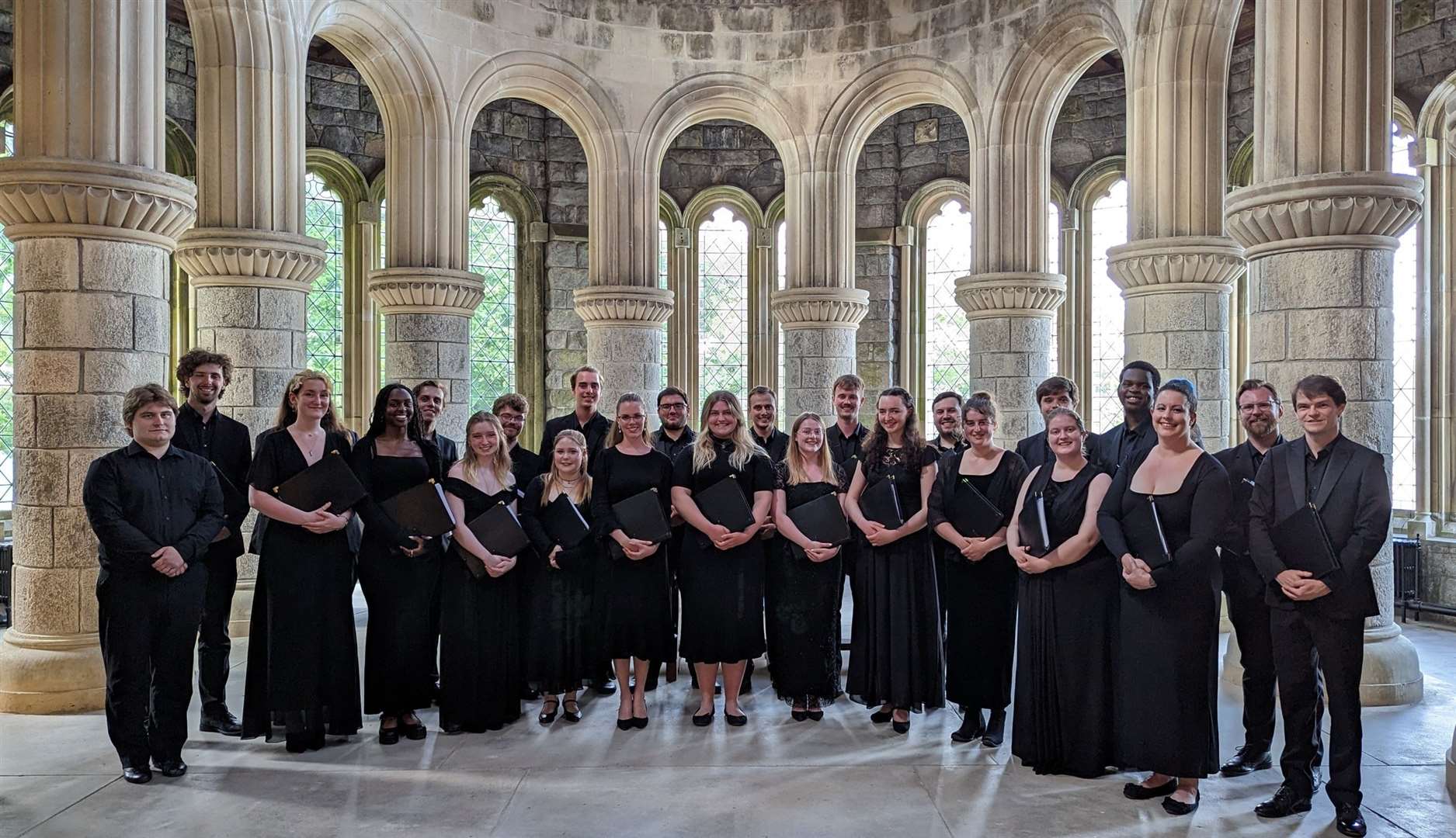 The choir specialises in contemporary choral music, and in particular aims to champion compositions by current and former students of the university.