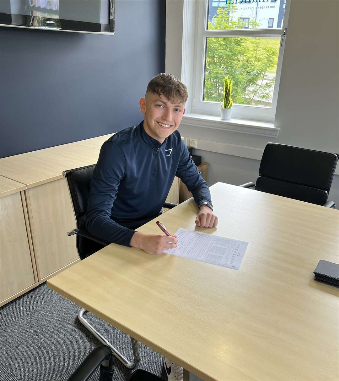 Millar Gamble has signed a new contract with Brora Rangers.