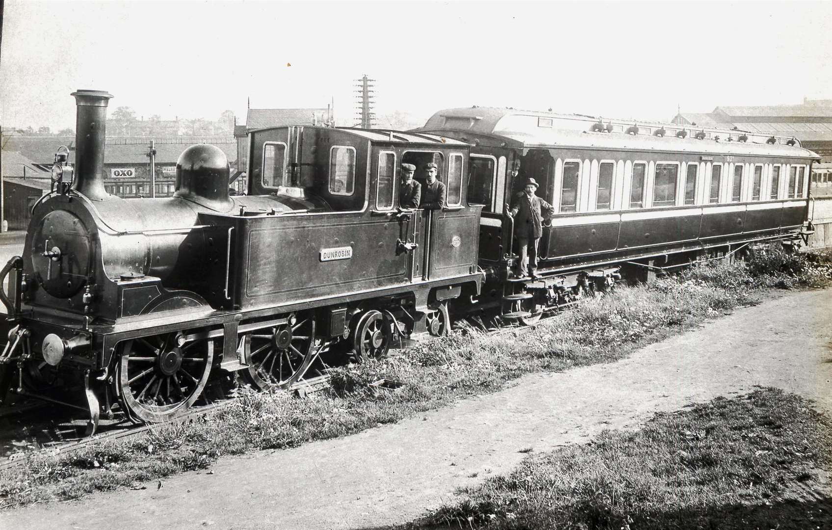 Dunrobin locomotive and saloon ready to be used by the King in 1907. Picture: Highland Railway Society and Inverness Museum and Art Gllery, Am Baile