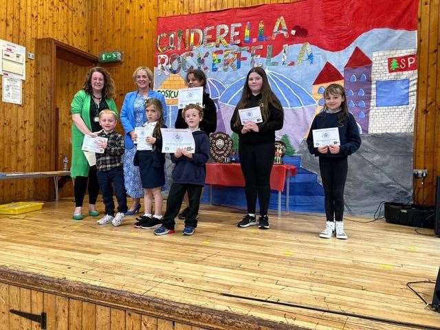 Deputy Lieutenant Sheila Stewart at Lairg Primary School with Coronation Art Competition winners.