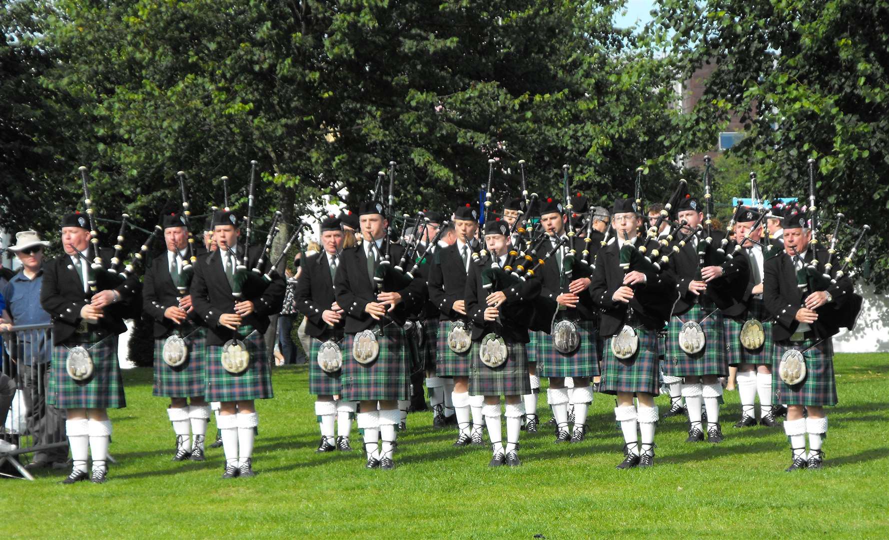 Dornoch Pipe Band are set to return after a two year break with a parade starting at Dornoch Square on May 28.