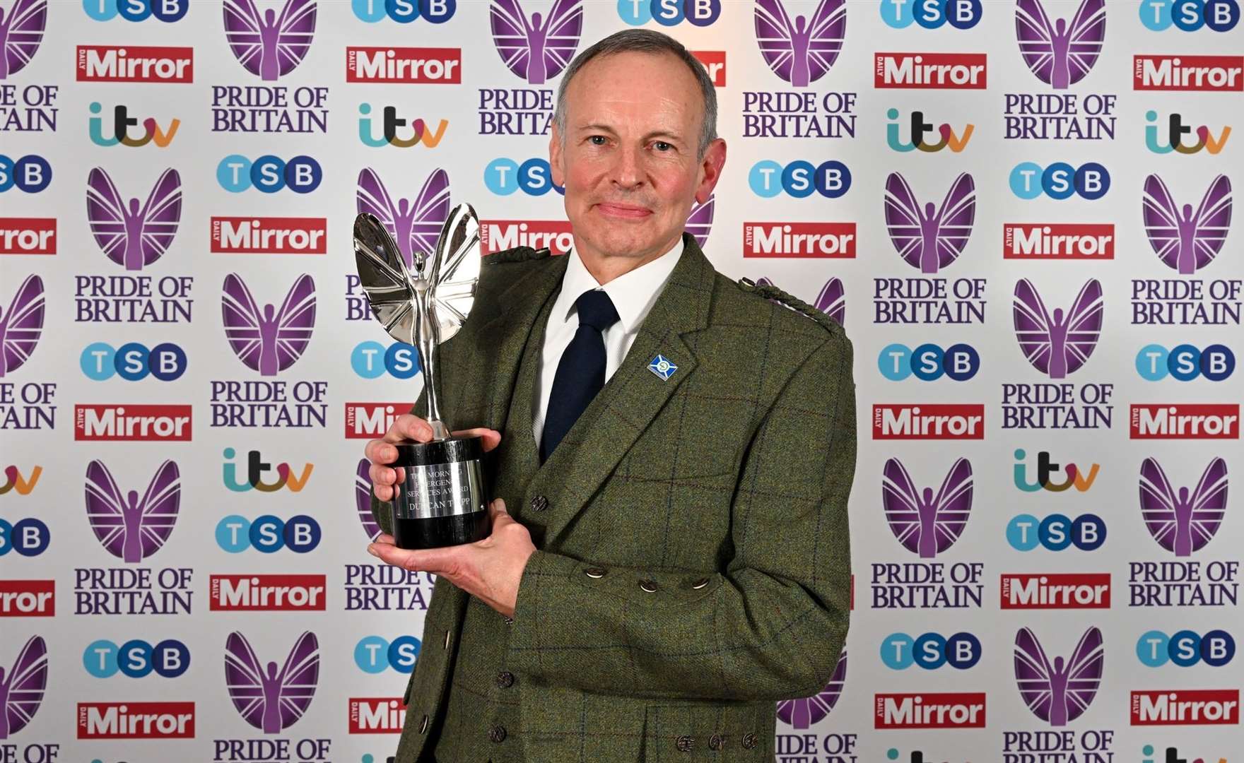 Duncan Tripp wins the This Morning Emergency Services Awards at the 2023 Pride of Britain Awards on Sunday, October 8, 2023. Picture: Pride of Britain