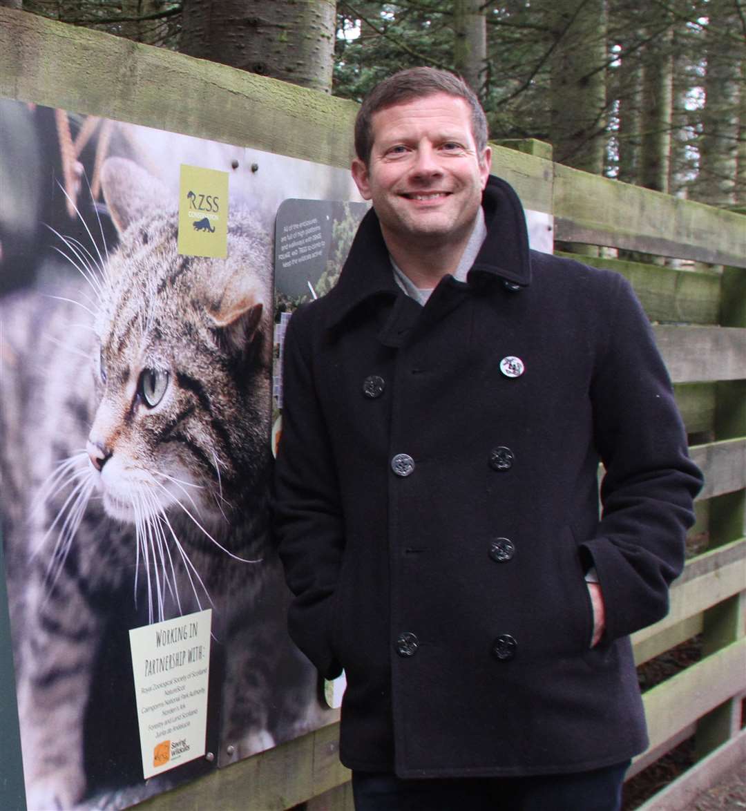 Popular TV star Dermot O'Leary visited the Highland Wildlife Park yesterday to promote reading and writing, and the survival of the wildcat.