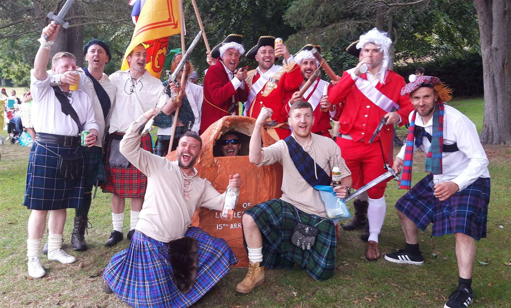 The Battle of Littleferry fancy dress group won the best dressed title.